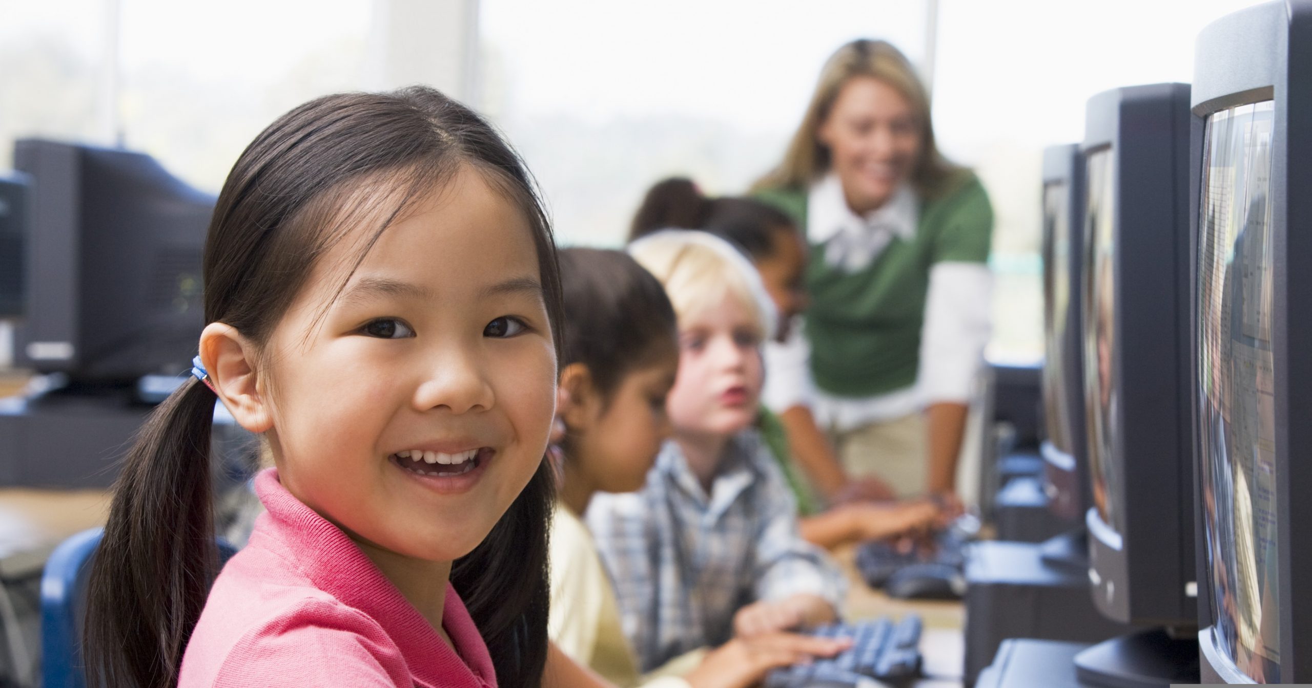 学生在美国课堂中学习